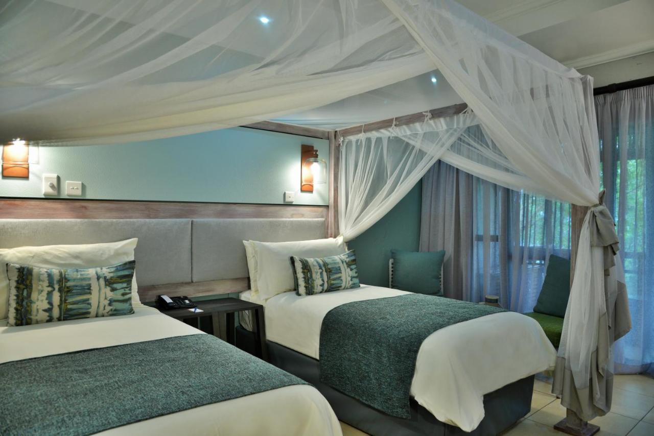 Cresta Mowana Safari Resort & Spa Kasane Exterior photo