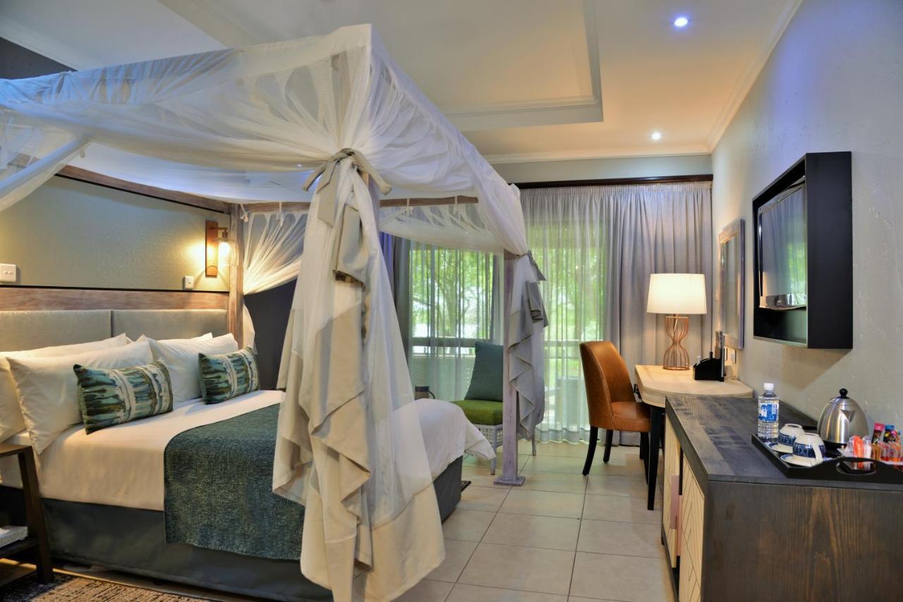 Cresta Mowana Safari Resort & Spa Kasane Exterior photo
