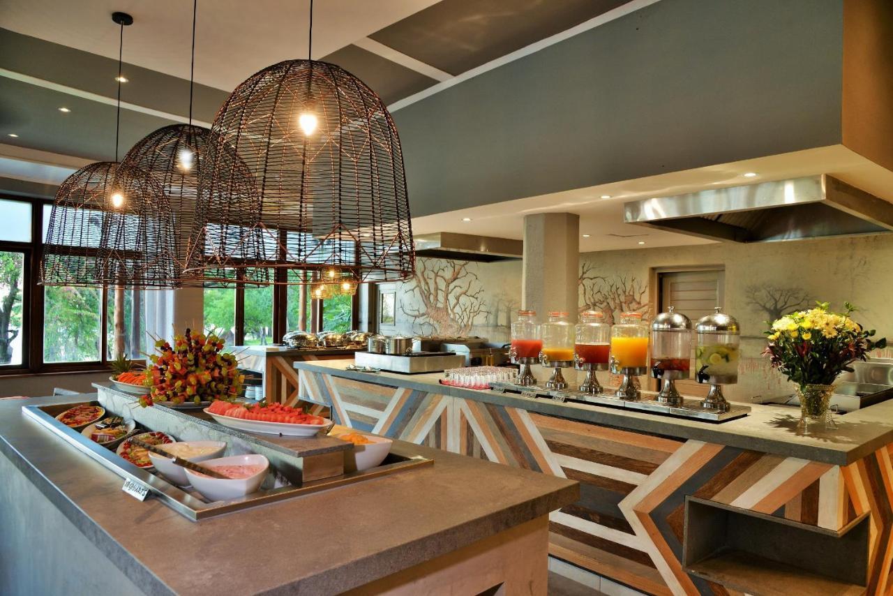 Cresta Mowana Safari Resort & Spa Kasane Exterior photo